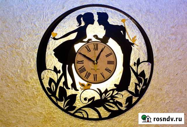 Часы настенные Романтика новогодний подарок Владимир - изображение 1