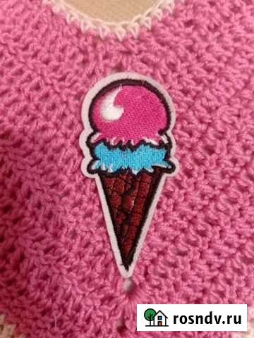 Слюнявчик ручной работы Горячий Ключ - изображение 1