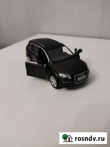 Модель машины. audi Q7 V12 Самара - изображение 1