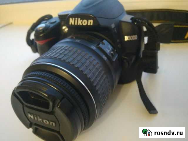 Зеркальный фотоаппарат Nikon D3000 Нижнекамск - изображение 1