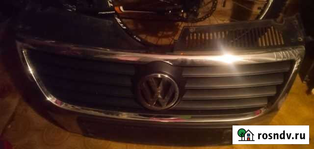 Решетка радиатора VW Passat B6 с эмблемой Дубна - изображение 1