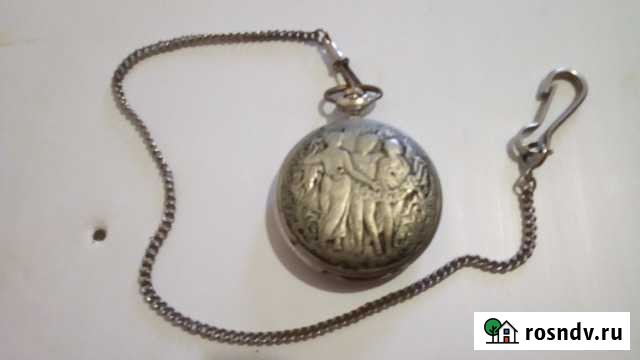 Часы механические Молния Вышний Волочек - изображение 1