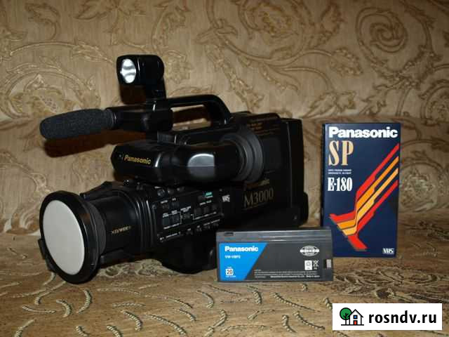 Видеокамера Panasonic NV-M3000EM Старый Оскол - изображение 1