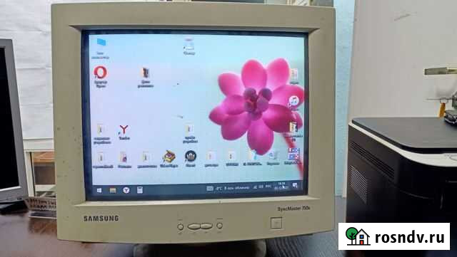 Монитор для компьютера samsung Оленегорск - изображение 1