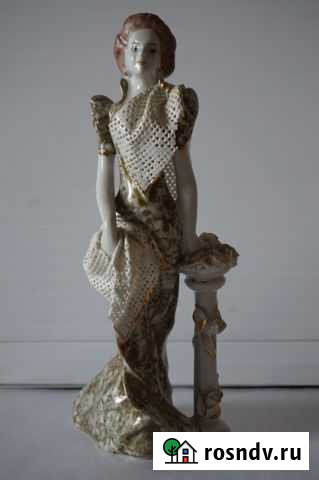 Статуэтка Дама в шали Челябинск - изображение 1