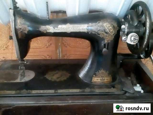 Машинка швейная Арзамас - изображение 1