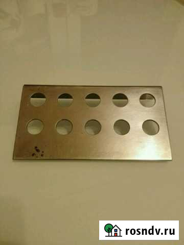 Металлическая подставка под кэпсы Кингисепп - изображение 1