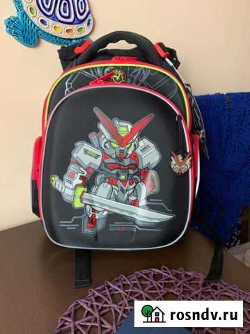 Новый ранец для мальчика Hummingbird Москва - изображение 1