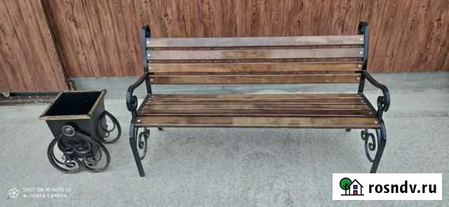 Скамейка с подлокотником Грозный - изображение 1