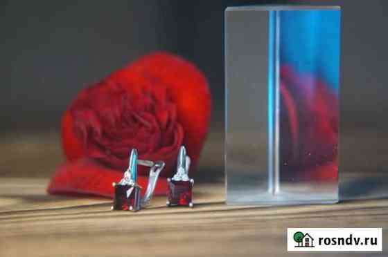Серебряные серьги с гранатом и фианитами Нижний Новгород