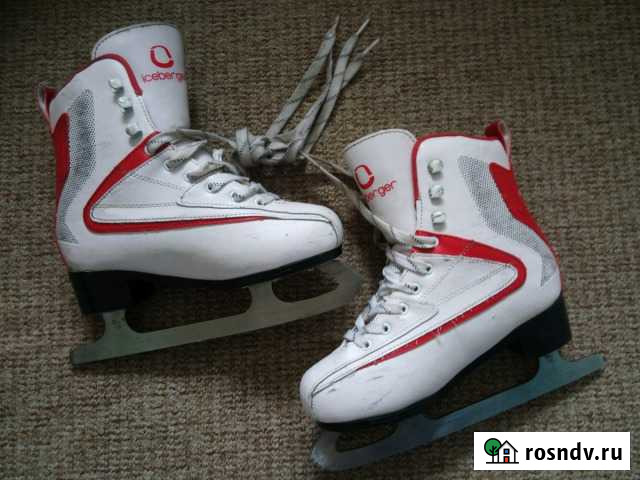 Коньки Череповец - изображение 1