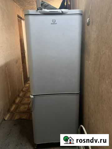 Холодильник indesit Ленинск-Кузнецкий - изображение 1