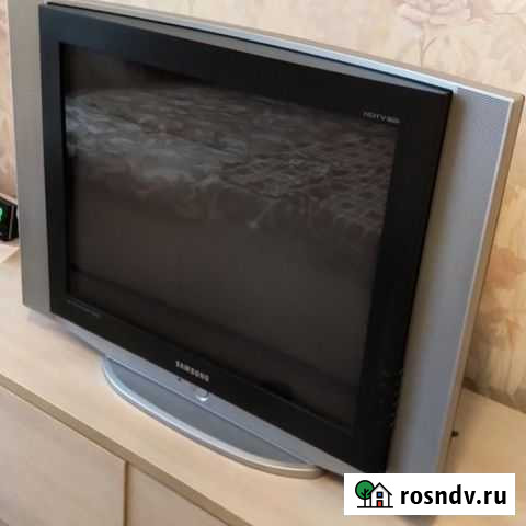 Телевизор samsung,большой 29 дюймов (74 см) Соликамск - изображение 1