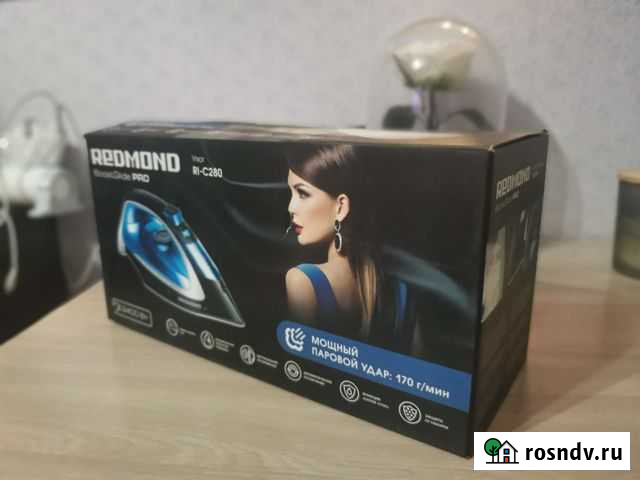 Утюг Redmond BoostGlide PRO Кемерово - изображение 1