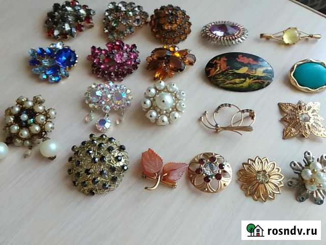 Броши винтаж Саратов - изображение 1