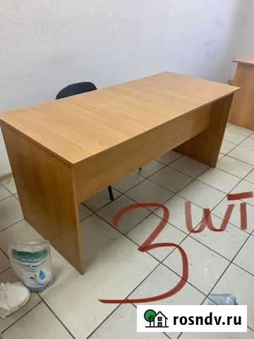 Продам стол офисный 3 шт Барнаул - изображение 1
