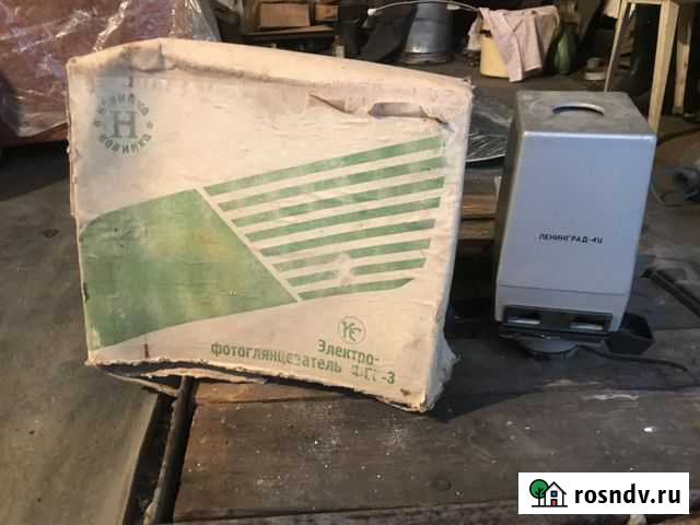 Продам увеличитель Ленинград с глянцевателем СССР) Шахты - изображение 1