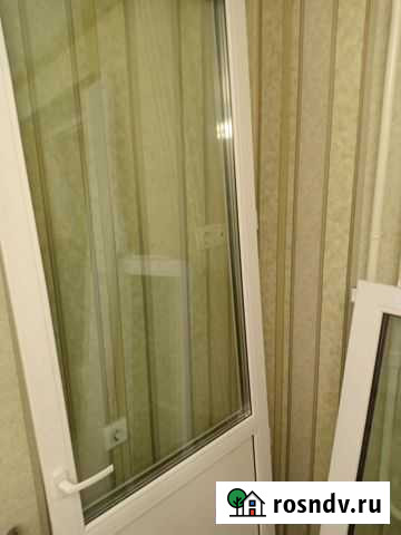 Пластиковая дверь с окном Киров - изображение 1