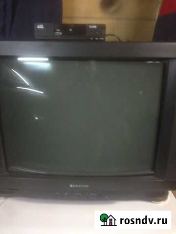 Телевизор samsung, ресивер на 20 каналов Золотково - изображение 1