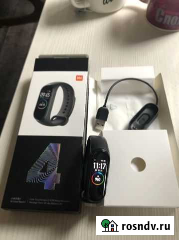 Фитнес браслет xiaomi mi band 4 Ижевск - изображение 1