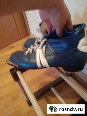 Лыжные ботинки Брянск - изображение 1