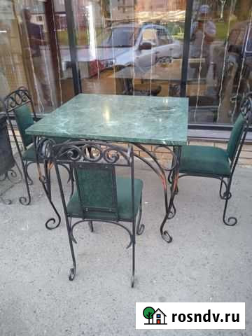 Стол 1 метр мрамо 100 кг весит 3 стула Казань - изображение 1