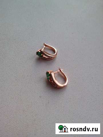 Золотые серьги с изумрудом Вязьма - изображение 1