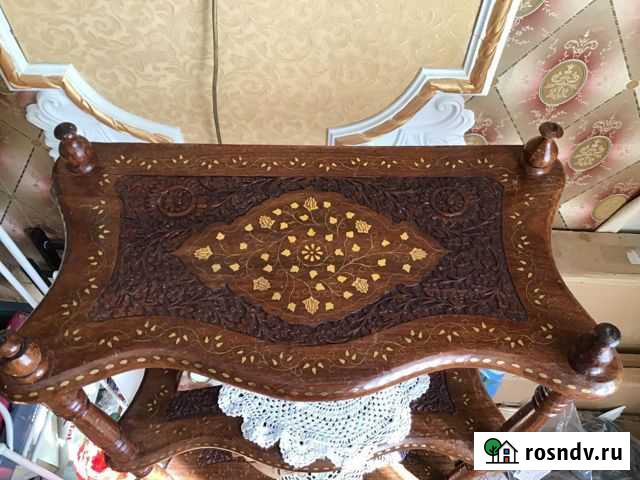 Этажерка из красного дерева Индия, инкрустация Киров - изображение 1