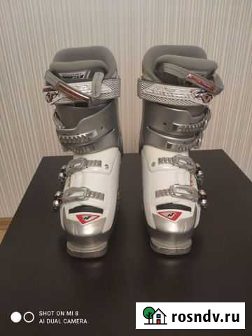 Горнолыжные ботинки женские Чебоксары - изображение 1
