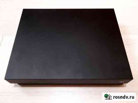 Microsoft Xbox One X (б/у) с гарантией Симферополь