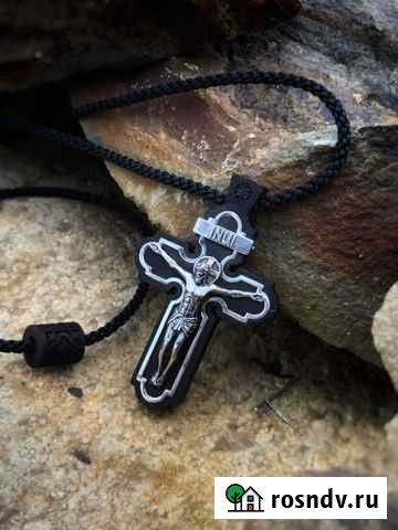Крест из дерева на шнурке Кострома - изображение 1