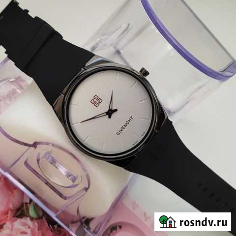 Женские наручные часы givenchy черные (0140) Тверь - изображение 1