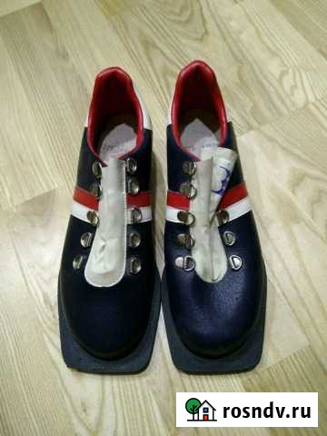 Лыжные ботинки Botas Екатеринбург - изображение 1