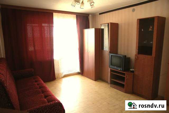 1-комнатная квартира, 37 м², 6/9 эт. в аренду посуточно в Сосновом Бору Сосновый Бор - изображение 1