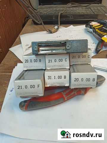 Защелка электромеханическая O&C 21.0.00B 20.0.00C Огаревка - изображение 1