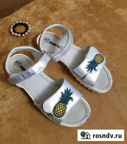 Босоножки серебро р.35 Москва - изображение 1