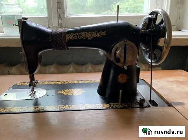 Машинка швейная Ангарск - изображение 1