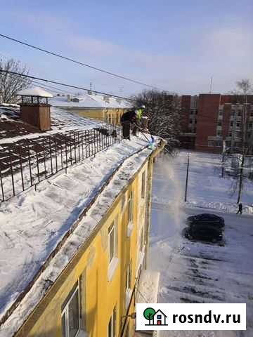 Чистка кровли от снега Санкт-Петербург - изображение 1