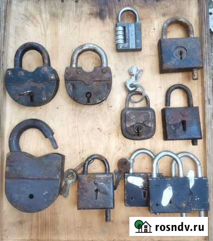 Замки навесные, петли, ручки дверные. СССР Ставрополь - изображение 1