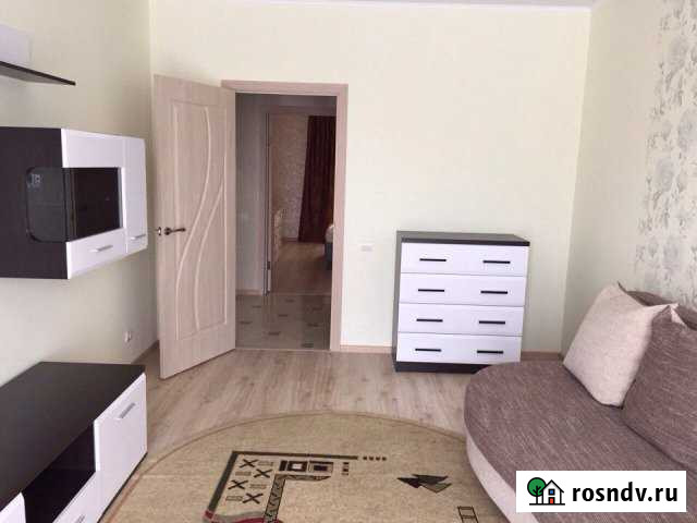2-комнатная квартира, 60 м², 3/9 эт. в аренду посуточно в Зеленоградске Зеленоградск - изображение 1