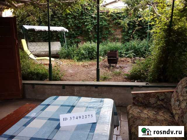 Дача 80 м² на участке 5.5 сот. в аренду посуточно в Севастополе Севастополь - изображение 1