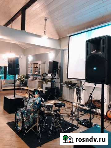 Аренда колонок, проектора, экрана, микрофонов Ижевск - изображение 1