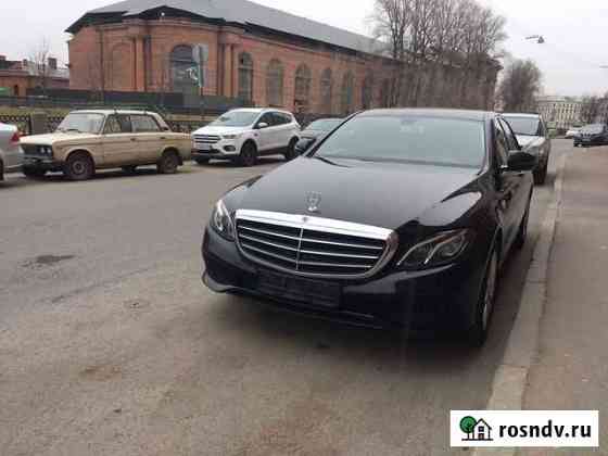 Mercedes E-class с водителем на свадьбу и прочее Санкт-Петербург