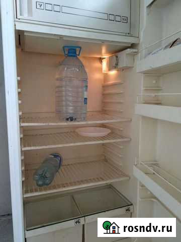 Холодильник бу Разумное - изображение 1