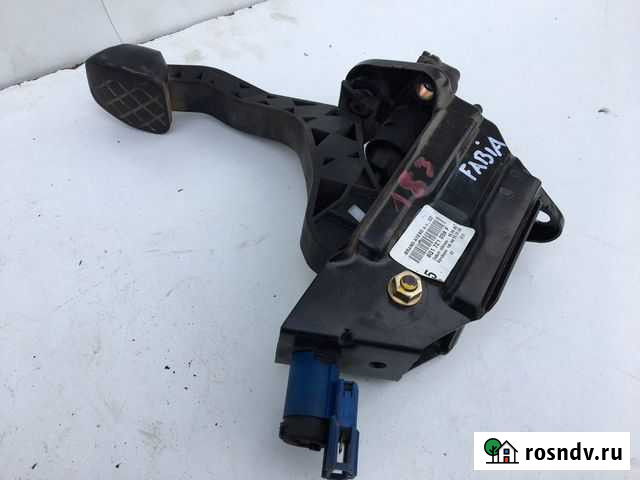 Педаль сцепления Skoda Fabia Аннино - изображение 1