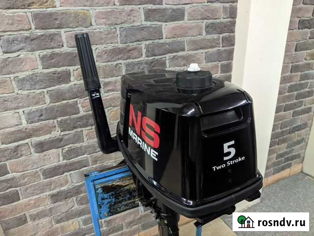 Лодочный мотор Nissan Marine NM 5 BDS 2 т витрина Ярославль - изображение 1