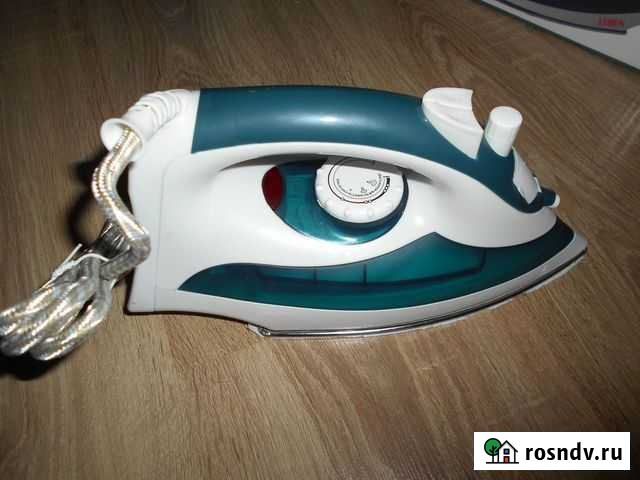 Утюг с отпаривателем leben 2000 Вт Рязань - изображение 1