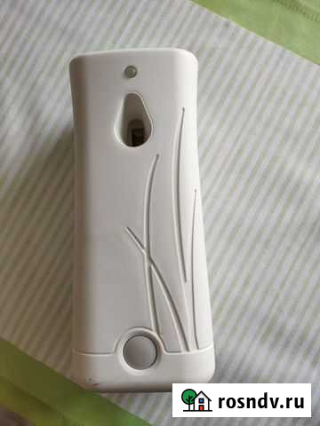 Автоматический распылитель-освежитель Glade Петропавловск-Камчатский - изображение 1