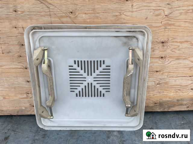 Люк в трейлер дом 57х57 по краям. Отправка Киевское - изображение 1