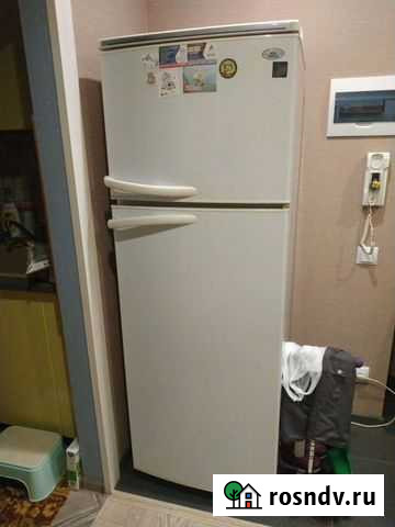 Холодильник бу Вологда - изображение 1